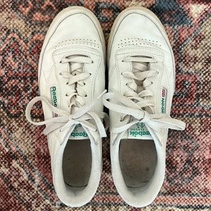 REEBOK Women’s Club C Vintage Sneakers in Chalk / Green